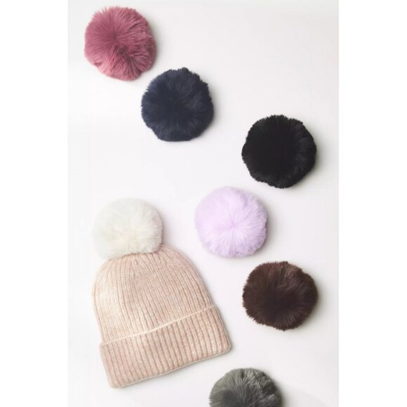 Anthropologie Pick-A-Pom Ribbed Beanie Base + Pick-A-Pom Faux Fur Topper - Picture 1 of 13